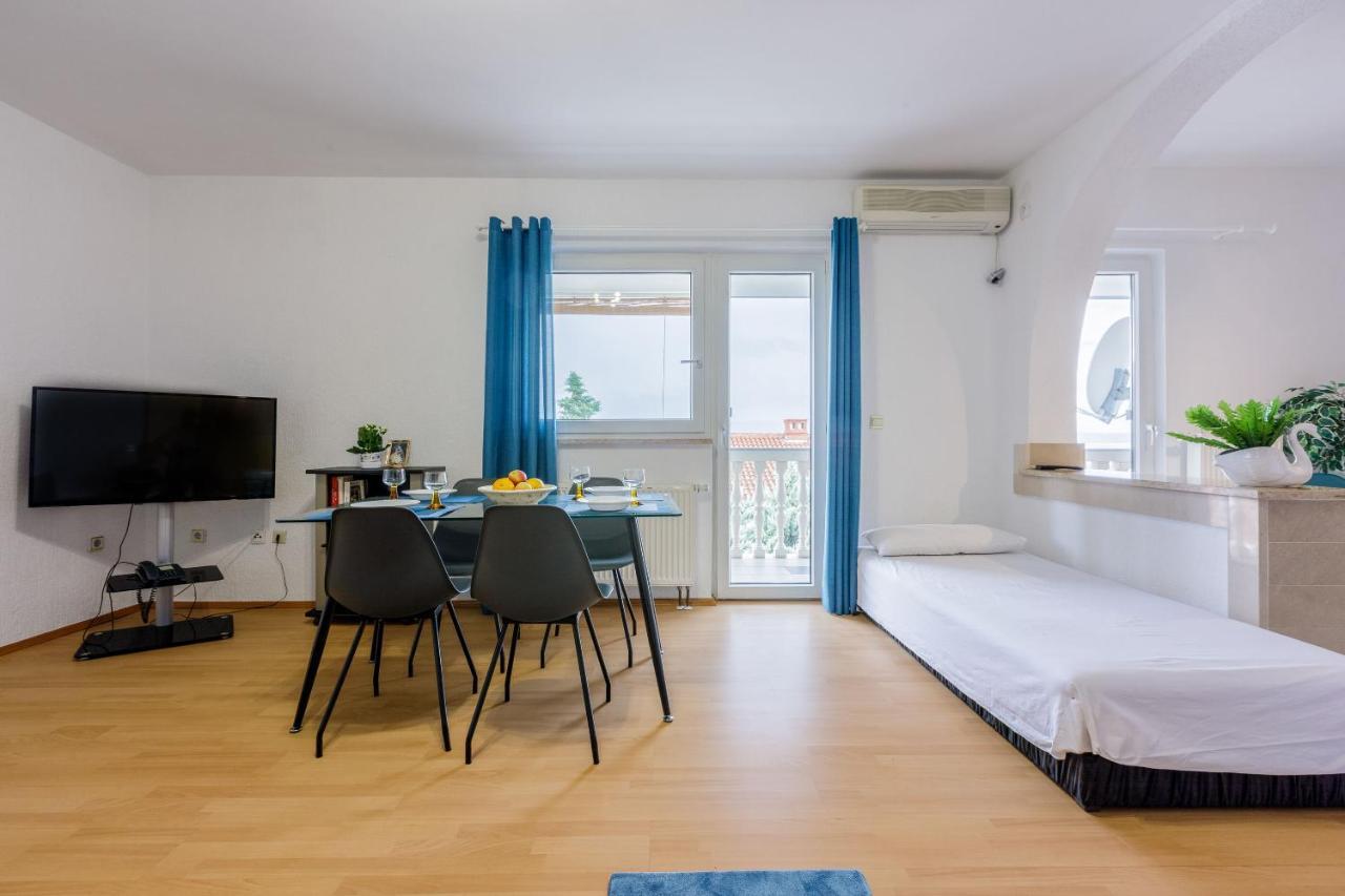 Apartments Anita Novi Vinodolski Eksteriør billede